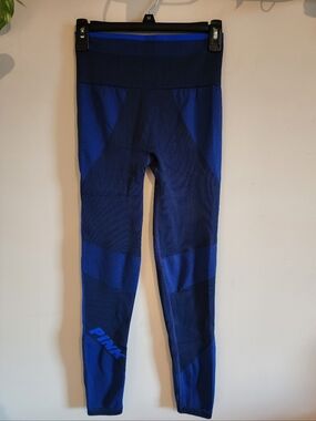 PINK Victoria’s Secret Cool & Comfy Seamless Leggings - Blue - Small